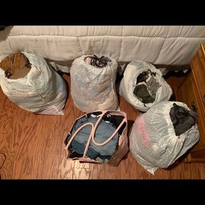 PLUS SIZE WOMENS CLOTHES! Shirts, purses, shorts.